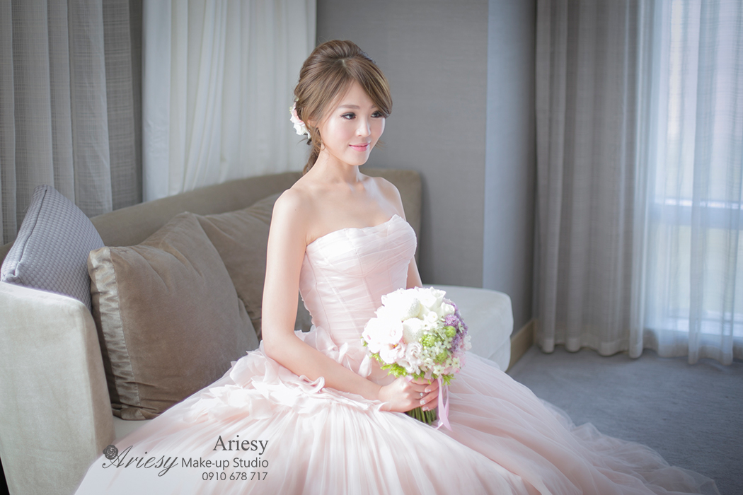 Ariesy,愛瑞思 ,造型,髮型,BRIDE ,新娘秘書,新秘推薦, STRAND,braid,台北,寒舍艾美,歐美,旗袍,鮮花,韓系,韓風,妝感,自然