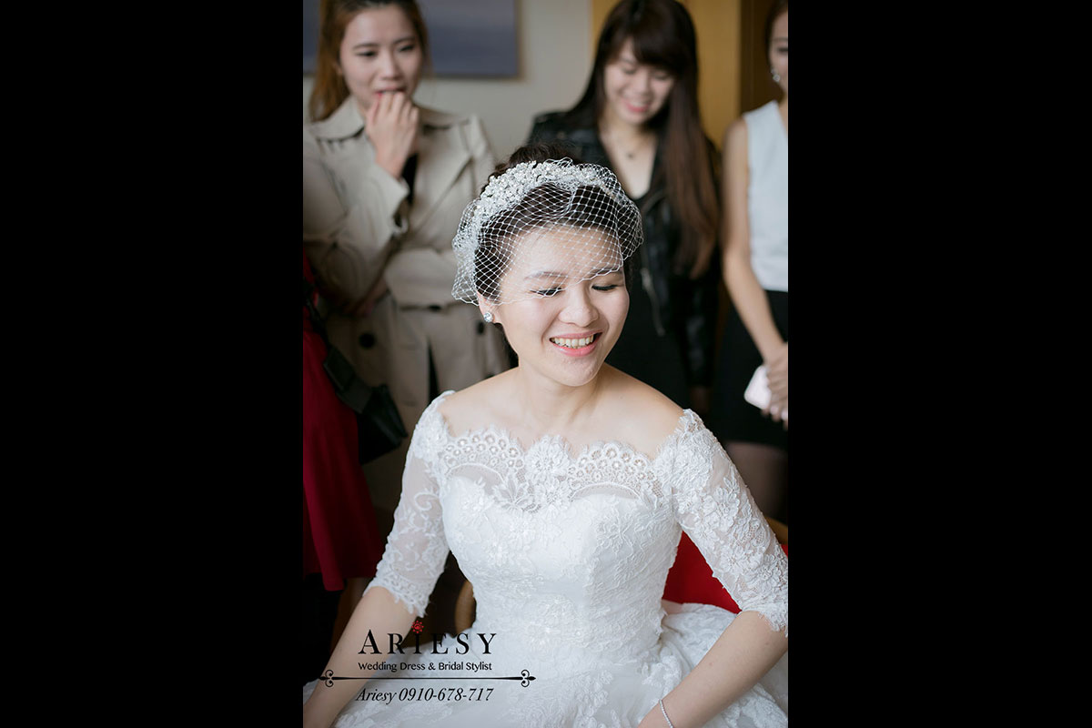 旗袍,文定,新娘秘書,造型髮型,新秘, BRIDE, STRAND,時尚新娘,宜蘭,婚宴場地,礁溪老爺酒店,皇冠,歐美新娘飾品,Ariesy,韓國飾品,愛瑞思,新娘秘書髮型,自然妝感