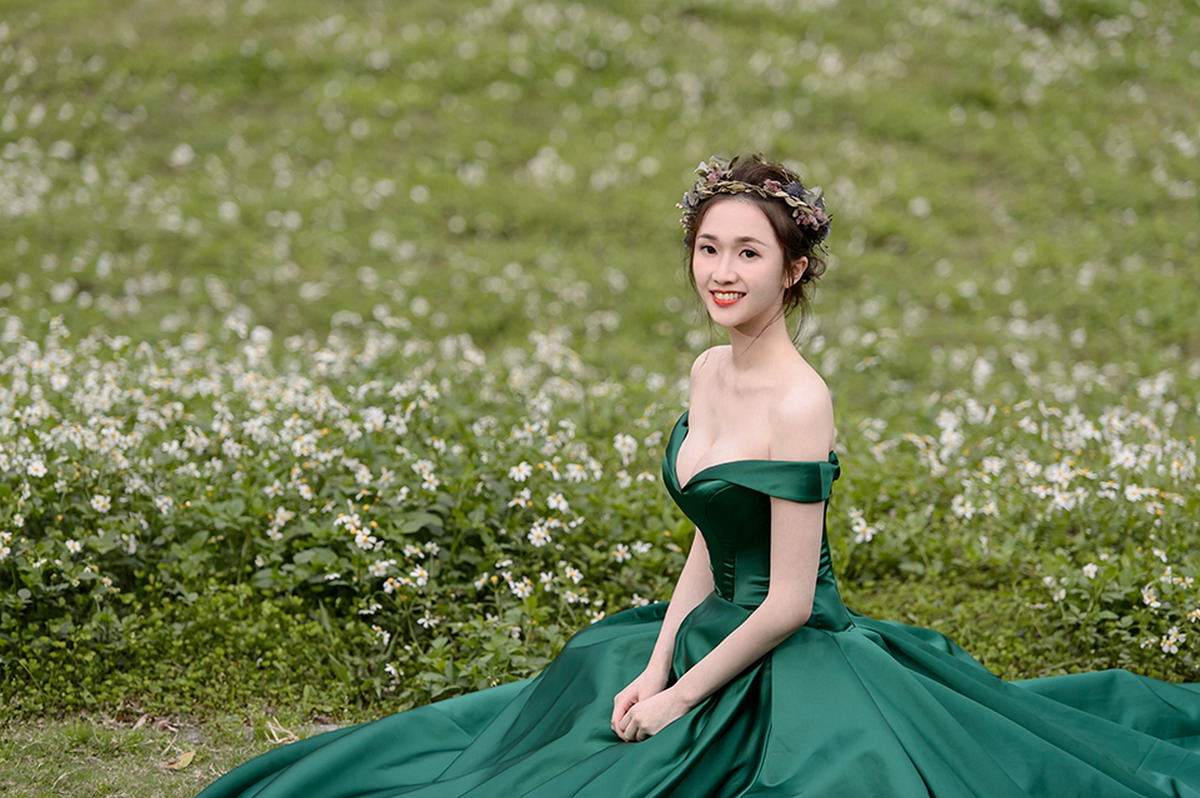 森林系婚紗,自助婚紗,自主婚紗,花圈造型,乾燥花,赫本