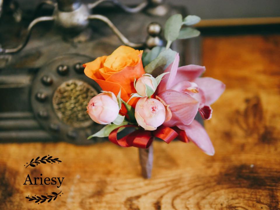 美式婚禮,婚禮胸花,主婚人胸花,歐美新娘捧花,Bridal bouquet,鮮花新秘