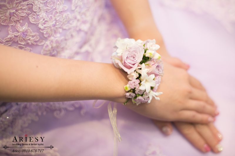 紫玫瑰新娘手花環,鮮花手腕花,新秘作品,愛瑞思,ariesy