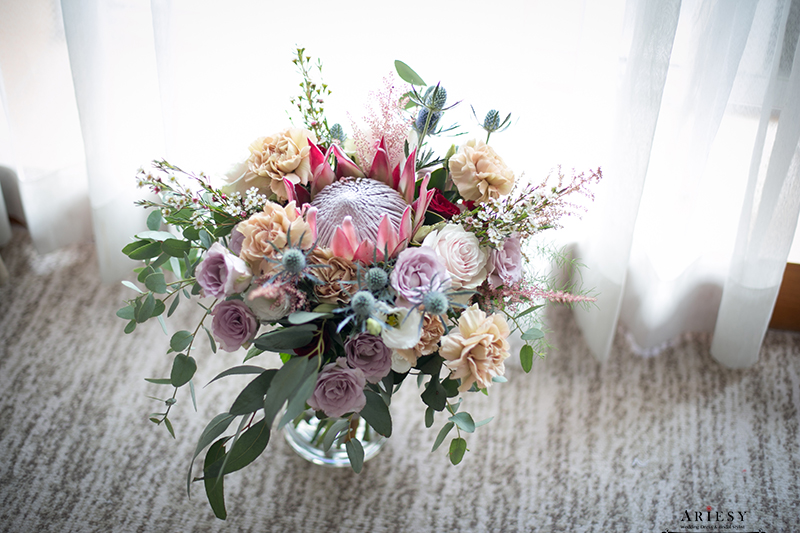 莫蘭迪色歐美風捧花,新娘秘書美式手作捧花, bridal bouquet,Bouquet of flowers,愛瑞思,ariesy捧花