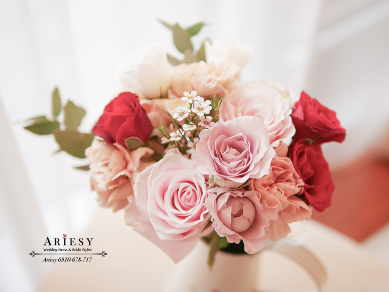 送客小捧花,紅粉歐美風捧花,新娘秘書美式手作捧花, bridal bouquet,Bouquet of flowers