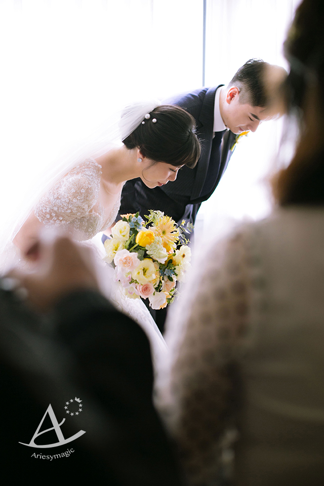 黑髮短髮新娘造型,戶外婚禮,韓風婚紗,LIVIA BRIDE莉維亞歐美頂級手工婚紗,ariesy新娘秘書,君悅飯店婚禮,台北新秘