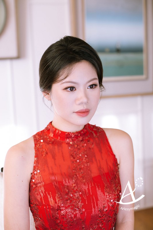 婚企新秘推薦,黑髮新娘,中式旗袍造型,紅色旗袍禮服,愛瑞思新秘,ARIESY婚紗