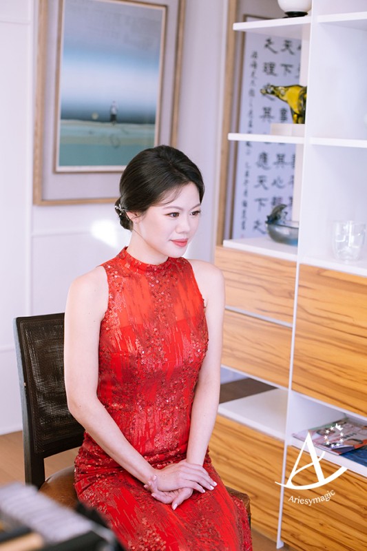 婚企新秘推薦,黑髮新娘,中式旗袍造型,紅色旗袍禮服,愛瑞思新秘,ARIESY婚紗