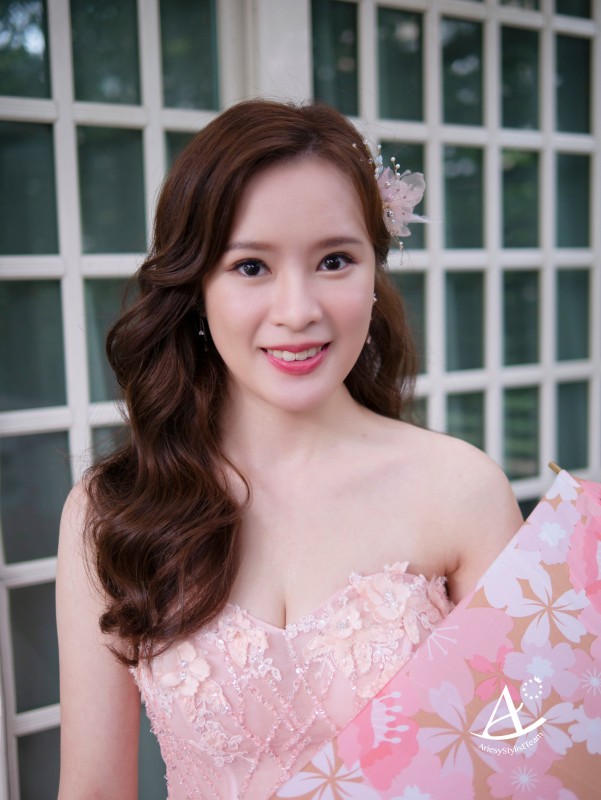 戶外婚禮,永生花藝白紗造型,編髮造型,蓬鬆盤髮,戶外證婚