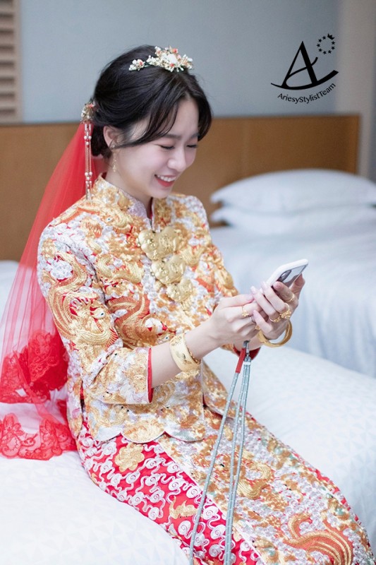 新秘｜士林萬麗酒店龍鳳褂文定造型 大皇冠公主造型~穎