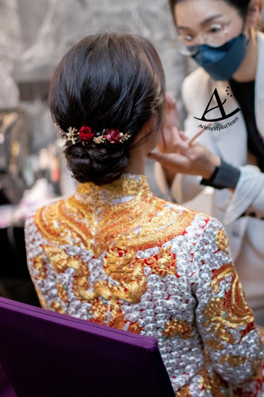 新秘｜士林萬麗酒店龍鳳褂文定造型 大皇冠公主造型~穎