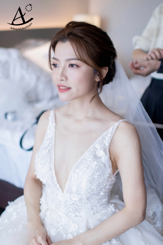 新娘秘書|清透自然妝感可氣質可時尚可俏皮的百搭妝容~珊 新娘秘書,台北新秘,誠品行旅新娘,白紗皇冠造型,新秘推薦,清透自然妝感