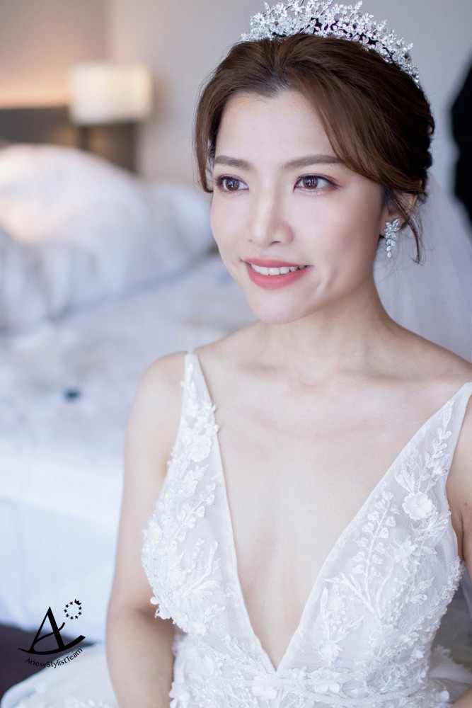 新娘秘書|清透自然妝感可氣質可時尚可俏皮的百搭妝容~珊 新娘秘書,台北新秘,誠品行旅新娘,白紗皇冠造型,新秘推薦,清透自然妝感