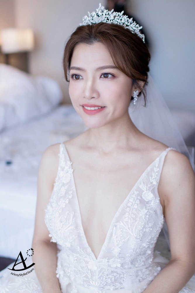 新娘秘書|清透自然妝感可氣質可時尚可俏皮的百搭妝容~珊 新娘秘書,台北新秘,誠品行旅新娘,白紗皇冠造型,新秘推薦,清透自然妝感