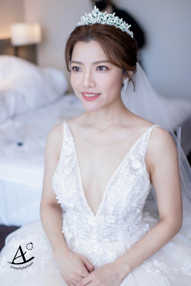 新娘秘書|清透自然妝感可氣質可時尚可俏皮的百搭妝容~珊 新娘秘書,台北新秘,誠品行旅新娘,白紗皇冠造型,新秘推薦,清透自然妝感