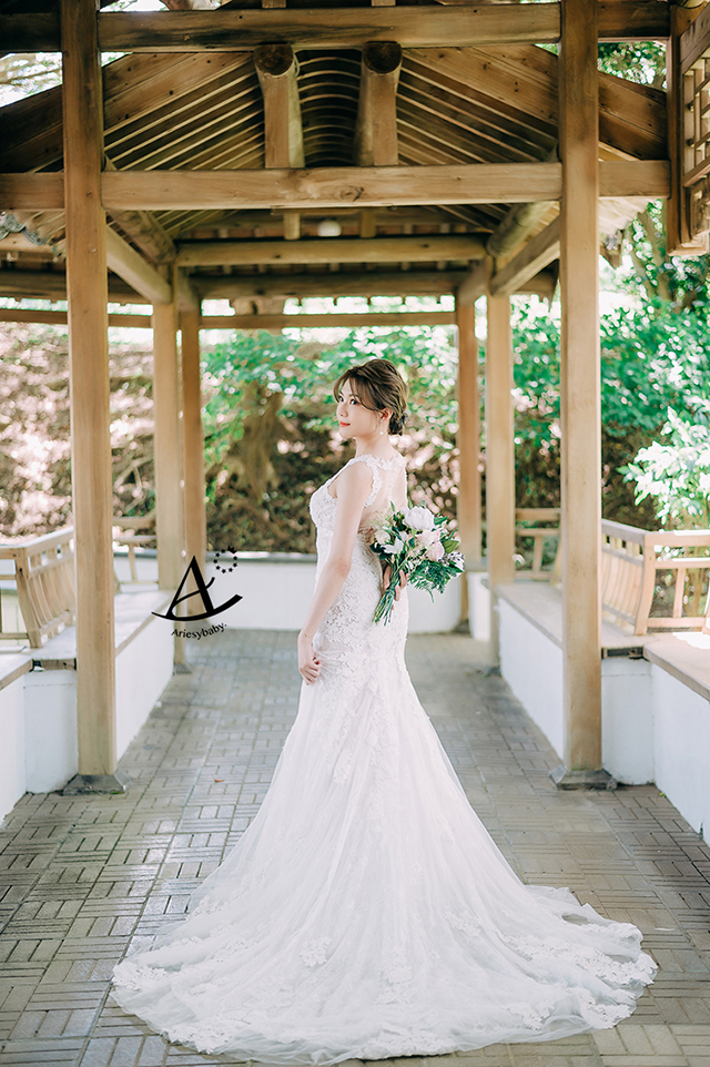 低盤髮婚紗造型,新娘造型,韓式新娘髮,鮮花新秘,新娘秘書,新秘推薦