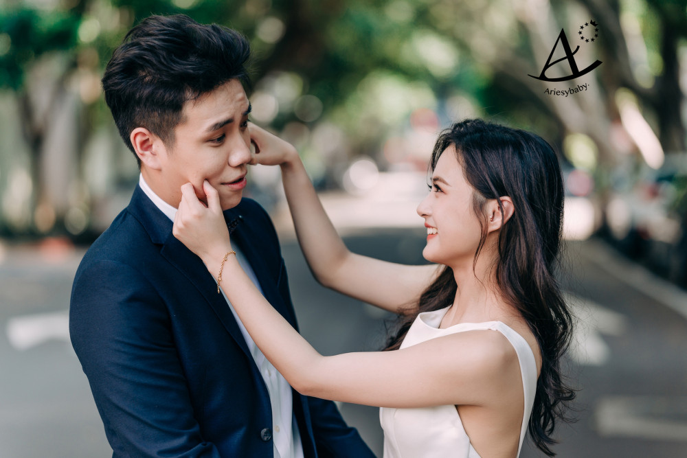 情侶婚紗街拍,大同大學婚紗,輕婚紗,鮮花新秘,新娘秘書,新秘推薦