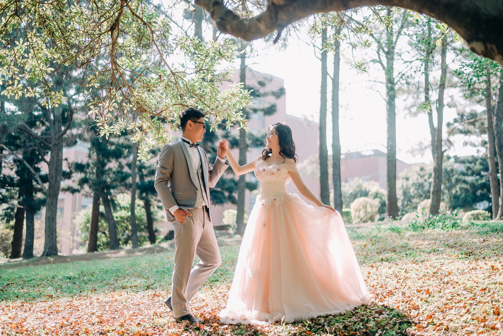 國小婚紗照、林口體育大學、自然輕透妝感、Ariesy品牌婚紗、自助婚紗、Nica