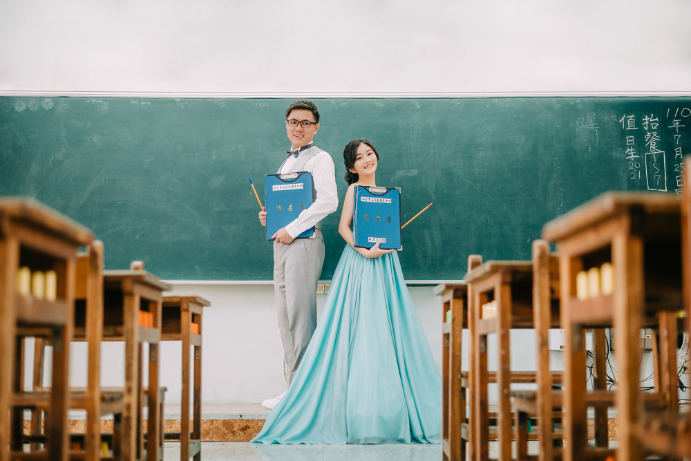國小婚紗照、林口體育大學、自然輕透妝感、Ariesy品牌婚紗、自助婚紗、Nica