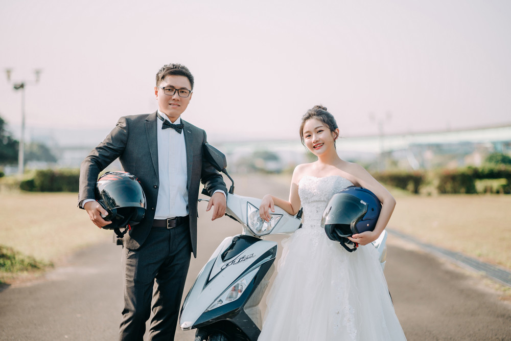 國小婚紗照、林口體育大學、自然輕透妝感、Ariesy品牌婚紗、自助婚紗、Nica