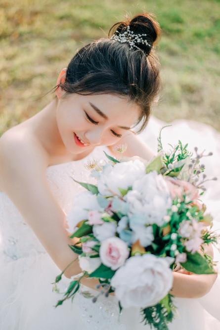 國小婚紗照、林口體育大學、自然輕透妝感、Ariesy品牌婚紗、自助婚紗、Nica