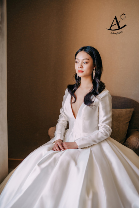 歐美風婚紗造型,龍鳳掛中式婚紗,個性黑禮服,鮮花新秘,新娘秘書,新秘推薦