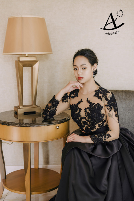 歐美風婚紗造型,龍鳳掛中式婚紗,個性黑禮服,鮮花新秘,新娘秘書,新秘推薦