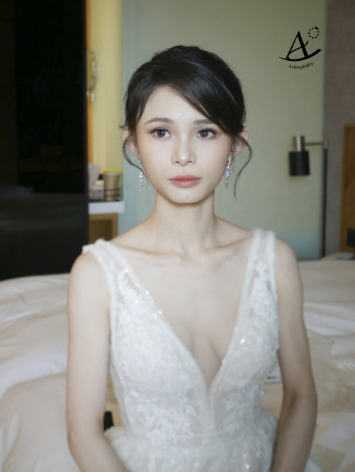 混血感妝容,高馬尾婚紗造型,多層次蛋糕裙,新秘,新娘秘書,新秘推薦