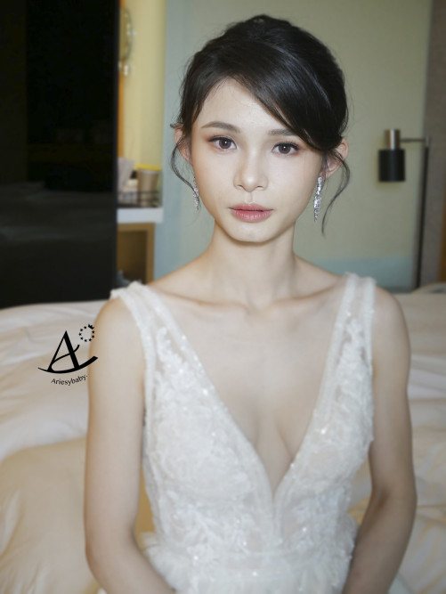 混血感妝容,高馬尾婚紗造型,多層次蛋糕裙,新秘,新娘秘書,新秘推薦