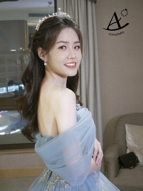 新娘盤髮造型,甜美公主造型,韓式時尚低馬尾,鮮花新秘,新娘秘書,新秘推薦