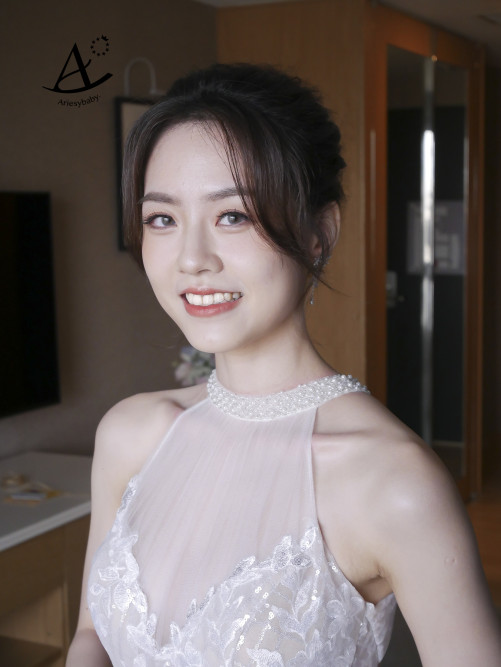 新娘盤髮造型,甜美公主造型,韓式時尚低馬尾,鮮花新秘,新娘秘書,新秘推薦