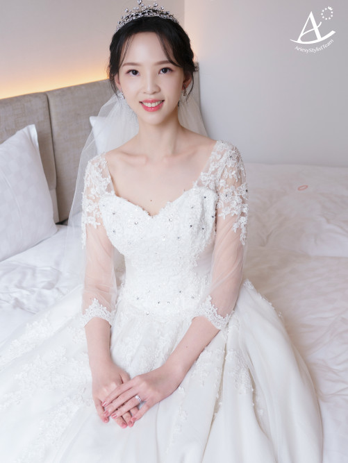 新娘秘書,Nica,新秘,黑髮新娘,自然輕透妝感,韓系風格新娘造型