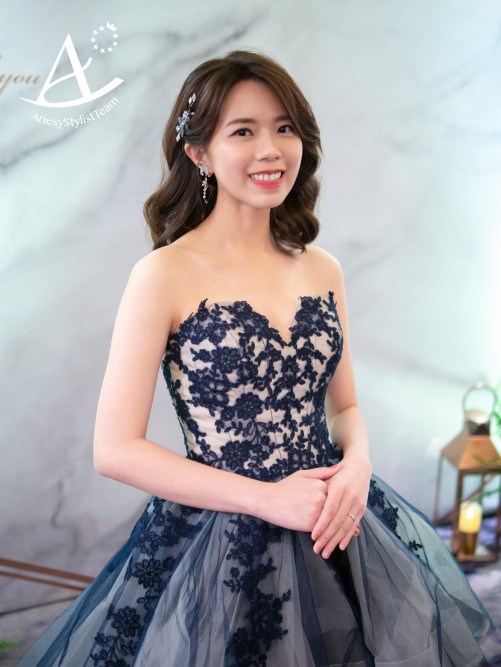 新秘推薦|柔美清透自然系妝感中長髮新娘造型~辰 新娘秘書,Nica,新秘,自然輕透妝感,花藝新娘造型