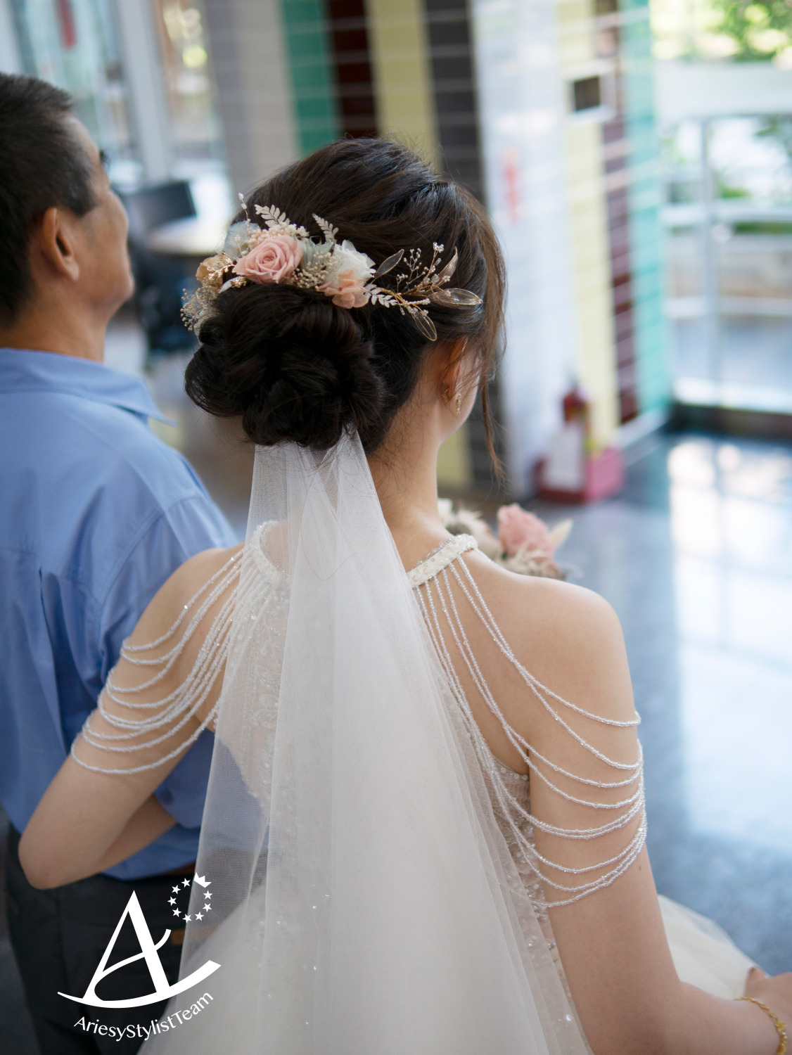 輕透發光妝感、花藝造型、編髮造型、新秘、蓬鬆馬尾造型、新娘造型