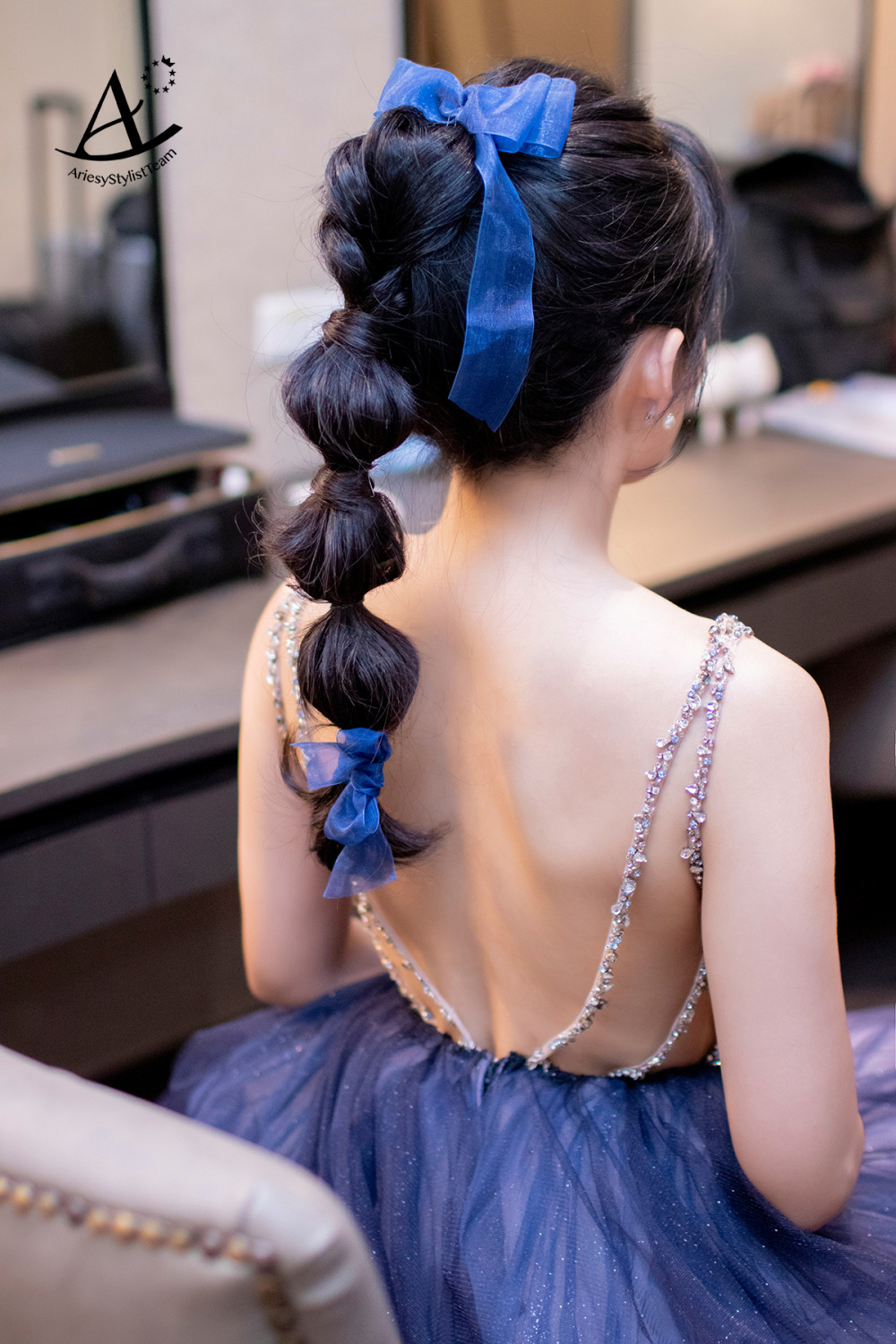 新娘秘書,新秘,台北新秘,新娘自然輕透妝感,黑髮新娘造型,蝴蝶結編髮新娘造型