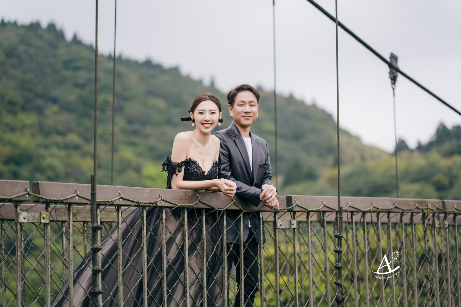 婚紗包套,陽明山婚紗,個性婚紗,緞帶,珍珠飾品,新娘造型,精緻妝容