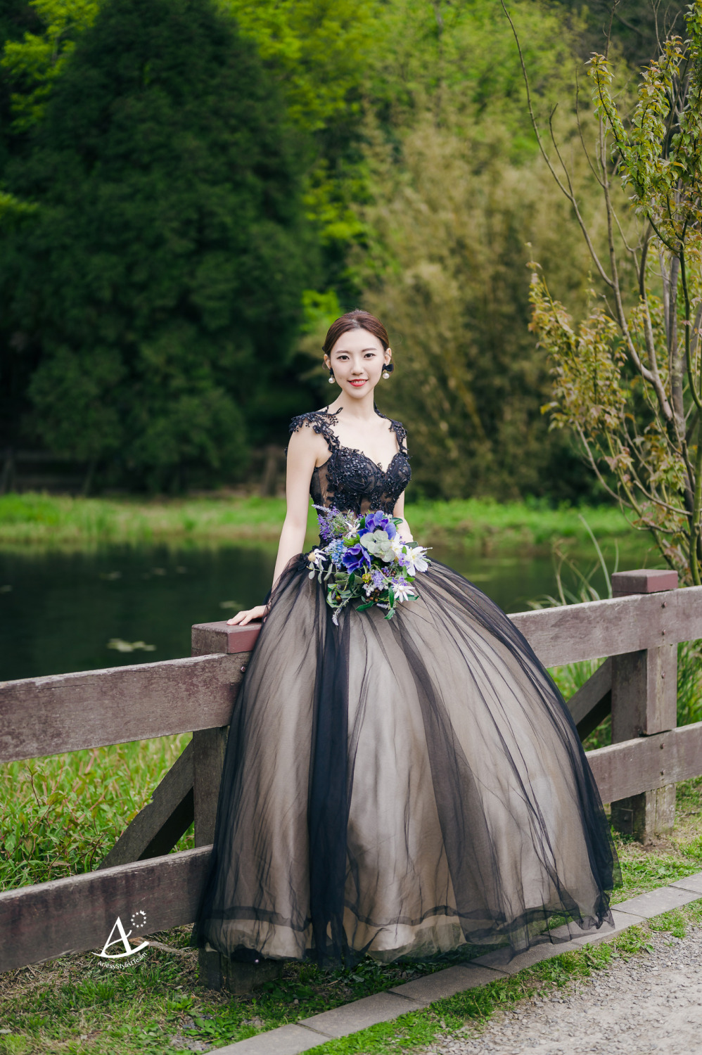 婚紗包套,陽明山婚紗,個性婚紗,緞帶,珍珠飾品,新娘造型,精緻妝容
