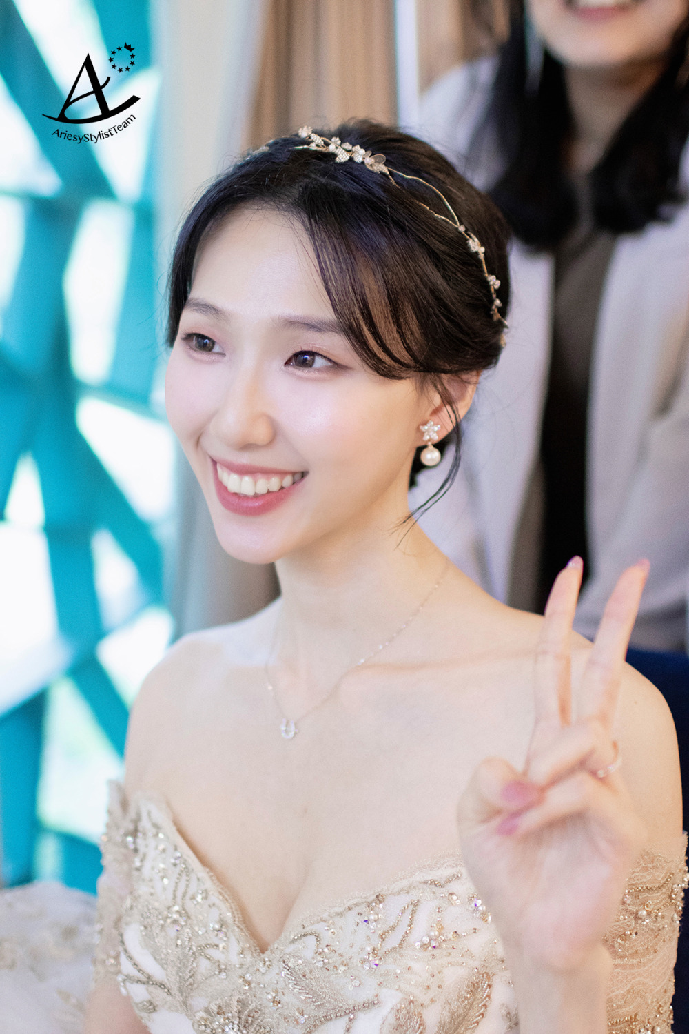 新娘單眼皮妝感,新秘,新娘秘書,新秘推薦,黑髮新娘造型,故宮晶華新娘造型