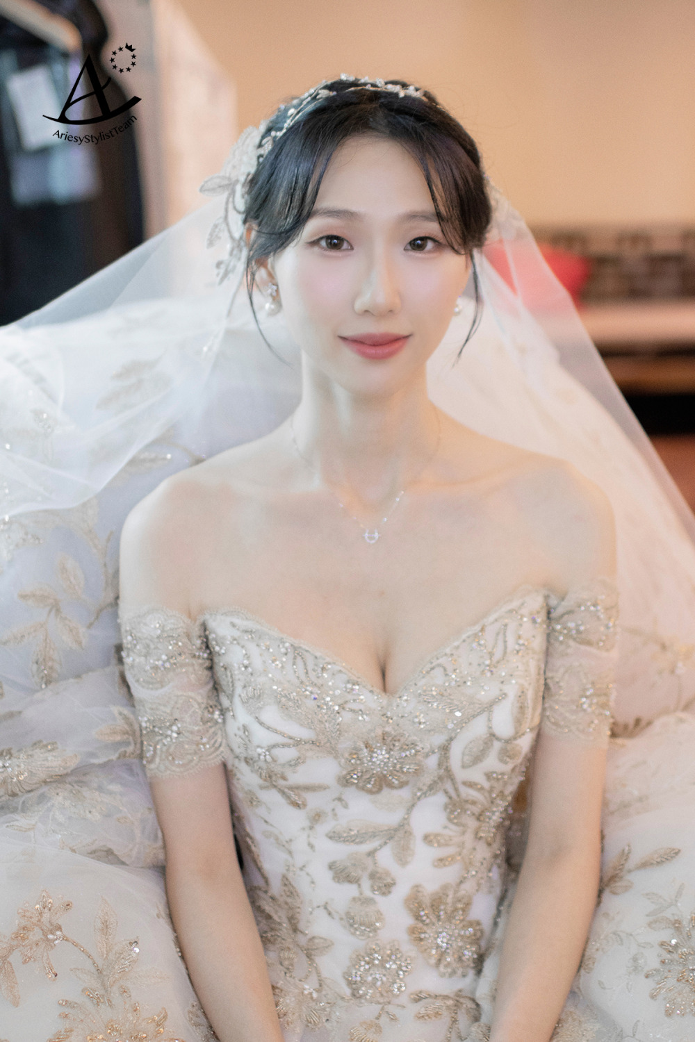 新娘單眼皮妝感,新秘,新娘秘書,新秘推薦,黑髮新娘造型,故宮晶華新娘造型
