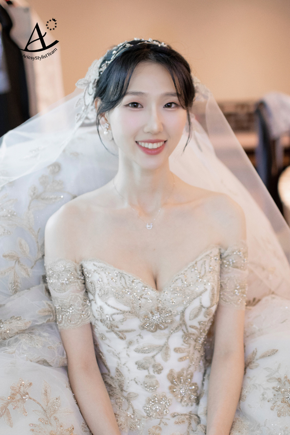 新娘單眼皮妝感,新秘,新娘秘書,新秘推薦,黑髮新娘造型,故宮晶華新娘造型