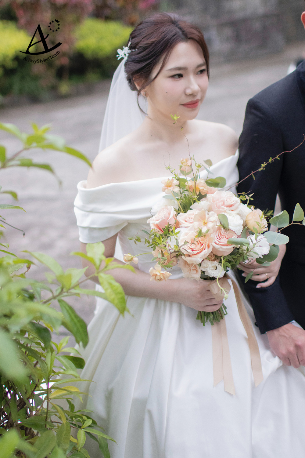 嘉盧戶外證婚,新秘推薦,新娘秘書,白紗新娘造型,韓系新娘造型,自然輕透新娘妝感