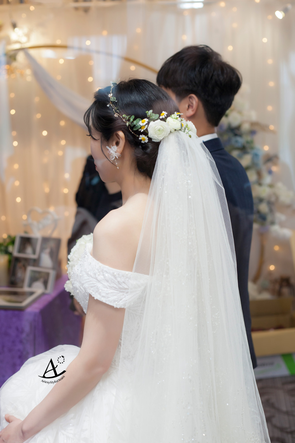新秘|桃園新秘中式秀禾服&白紗花藝黑髮新娘造型 卉 新娘秘書,新祕推薦,桃園新祕,白紗造型,新娘造型,黑髮新娘,花藝造型,花藝新秘