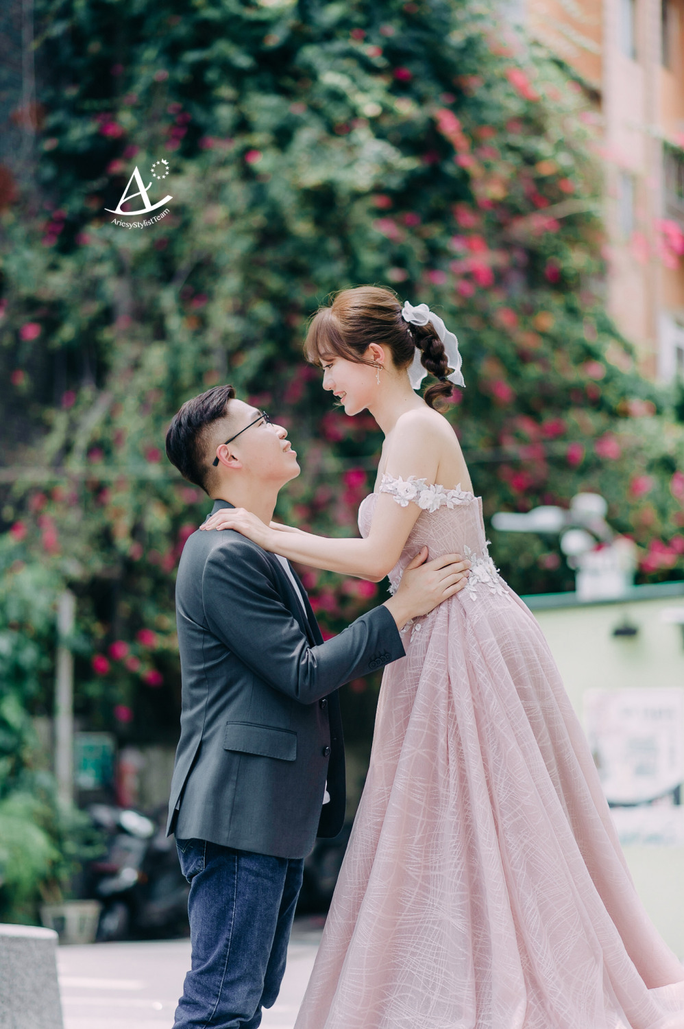 婚紗包套,婚紗造型,俏麗馬尾,大嘴影像工作室,新祕Hanya,中山商圈街拍,新娘造型,AriesyWedding