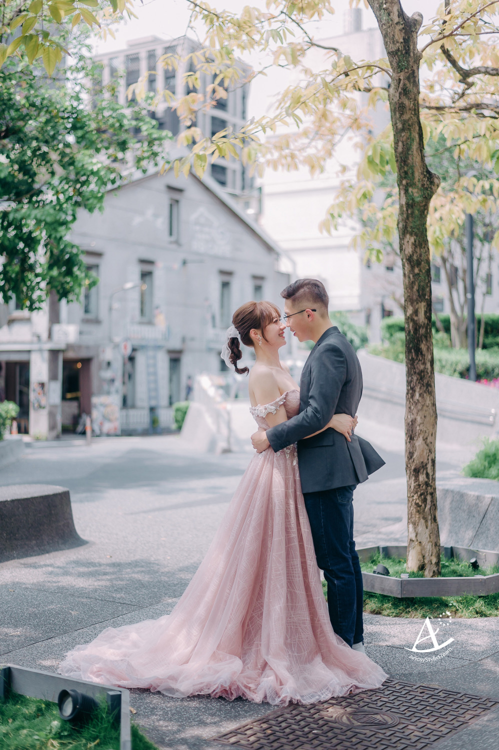 婚紗包套,婚紗造型,俏麗馬尾,大嘴影像工作室,新祕Hanya,中山商圈街拍,新娘造型,AriesyWedding