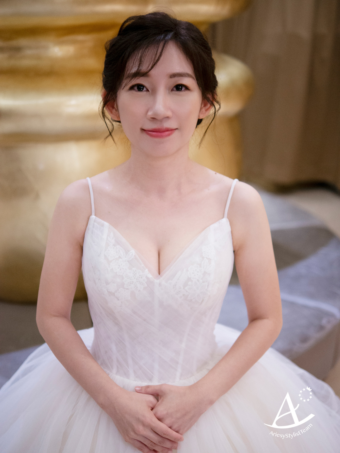 輕透發光妝感、編髮白紗造型、台中新秘、新秘、編髮放髮造型、新娘造型