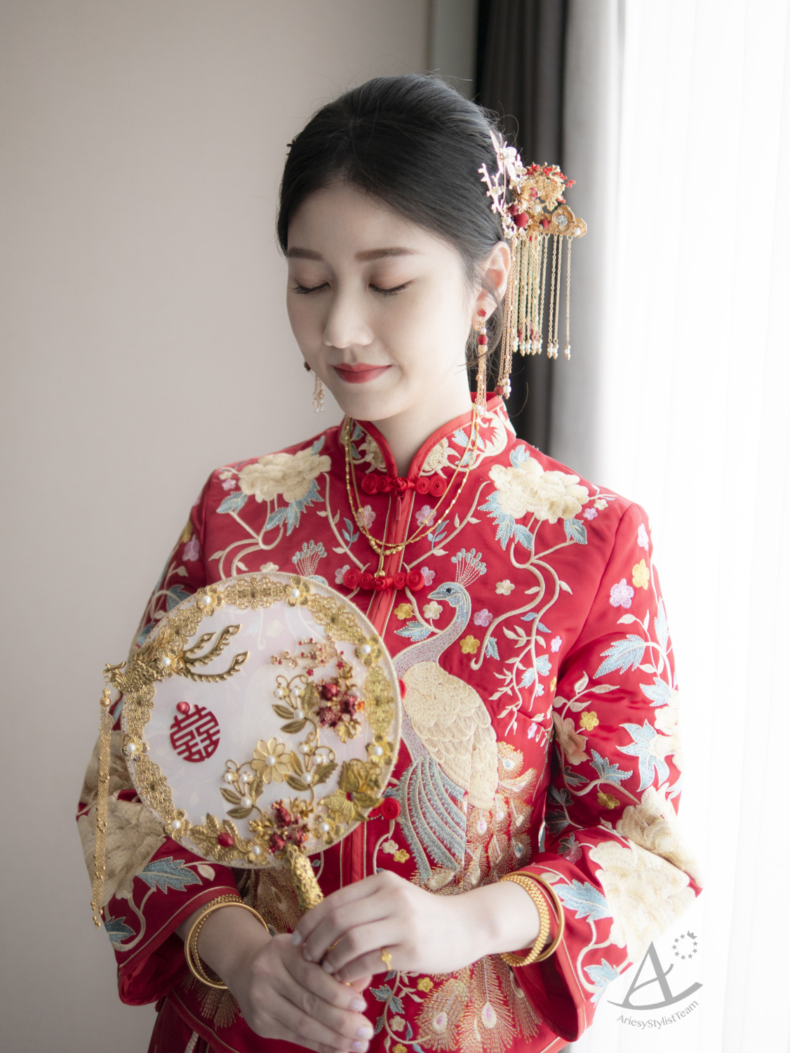 台北新秘,文定造型,龍鳳掛造型,清透自然妝感,國泰萬怡婚宴,新娘秘書