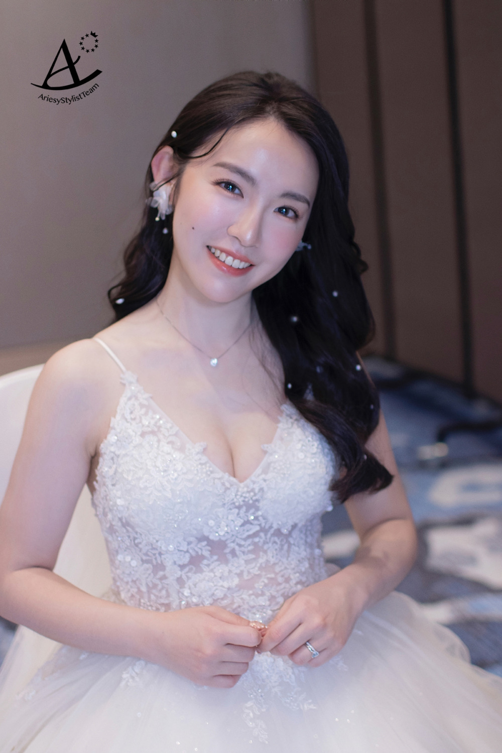 新秘,希爾頓新娘宴客造型,新秘推薦,台北新秘,黑髮新娘造型,清透自然妝感