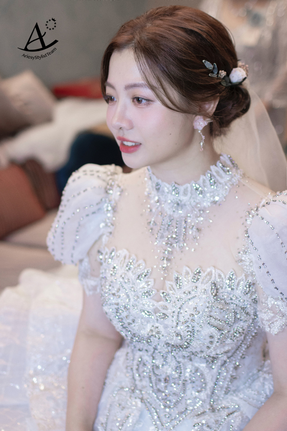 新娘證婚造型,桃園新秘,新娘花藝造型,新娘清透妝感,日系編髮新娘造型,新秘