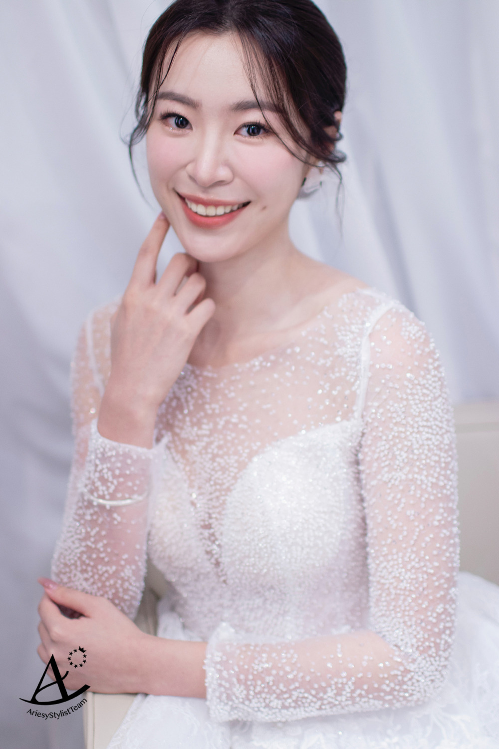 蝴蝶結髮髻新娘造型,韓系新娘造型,新娘秘書,新娘清透妝感,Jennie同款髮型,新娘韓系放髮造型