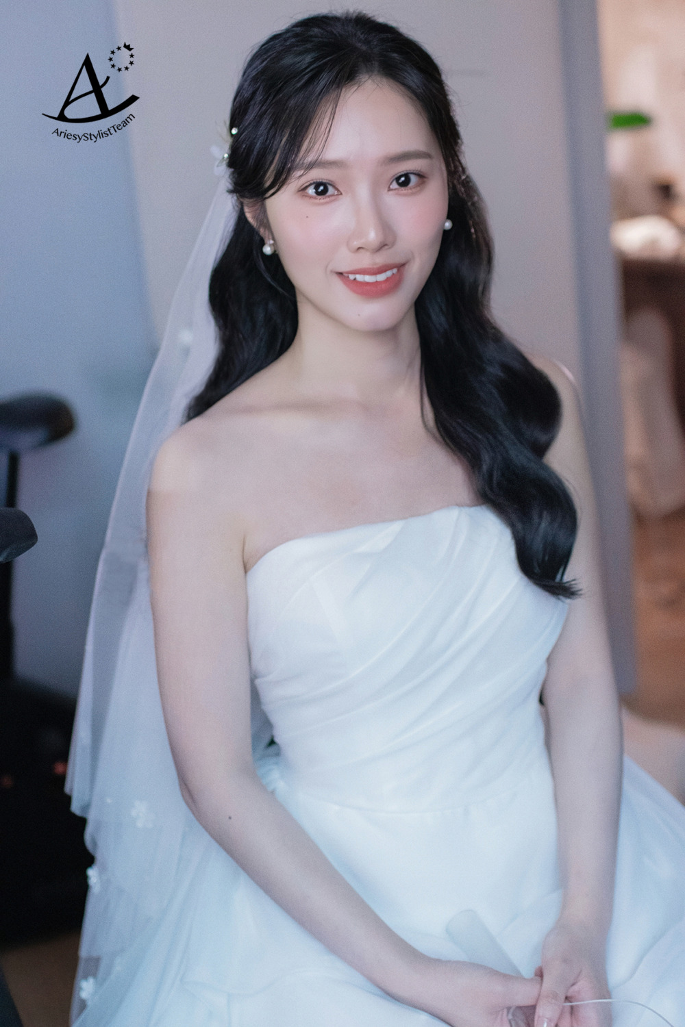 新娘妝感,台北新秘,清新白開水自然妝感,新娘秘書,韓系白紗造型,黑髮新娘造型