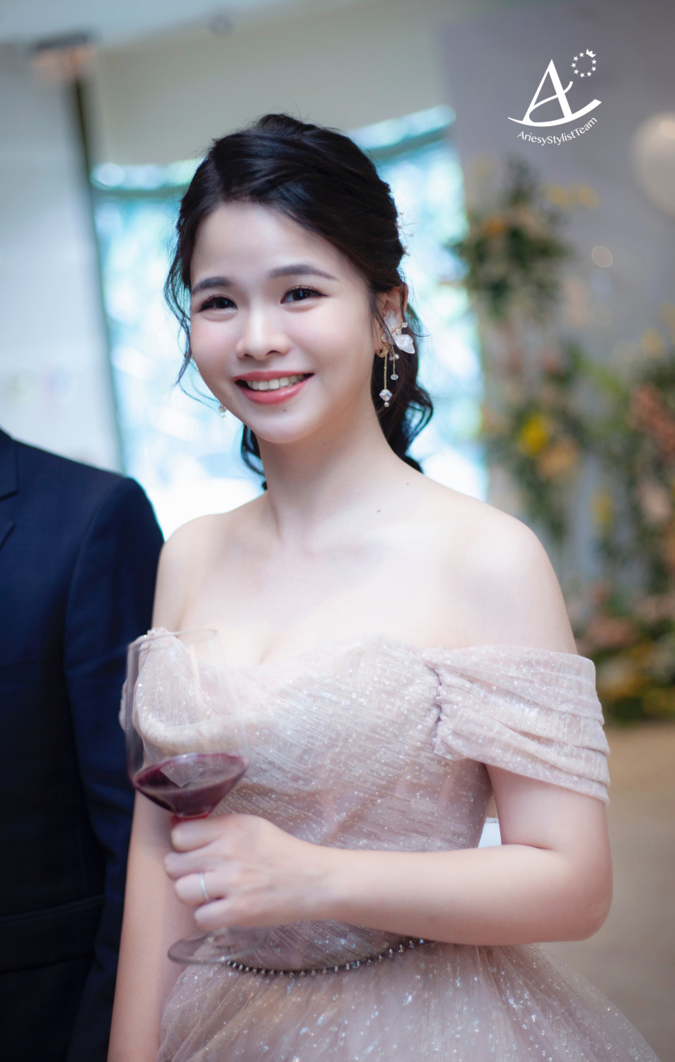 新娘秘書,新娘造型,馬尾造型,黑髮新娘,編髮新秘,自然輕透妝感