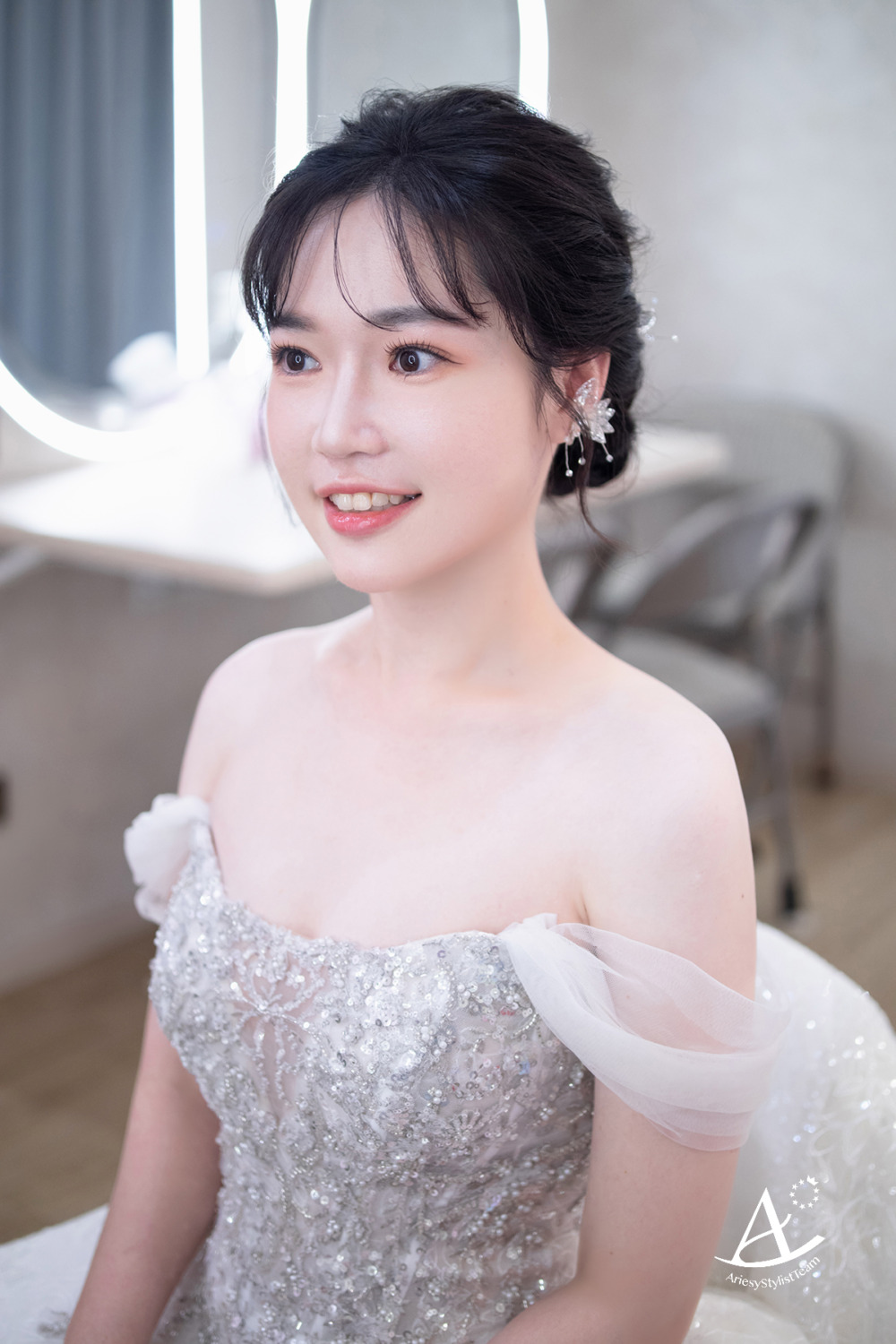 韓系妝感,黑髮新娘,台北新秘,白紗造型,新娘造型